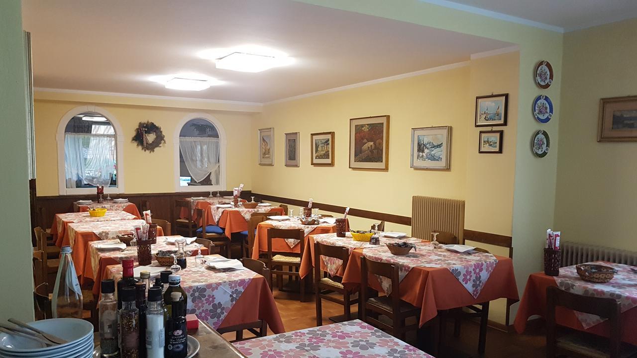 Albergo Bellaria Лавароне Экстерьер фото